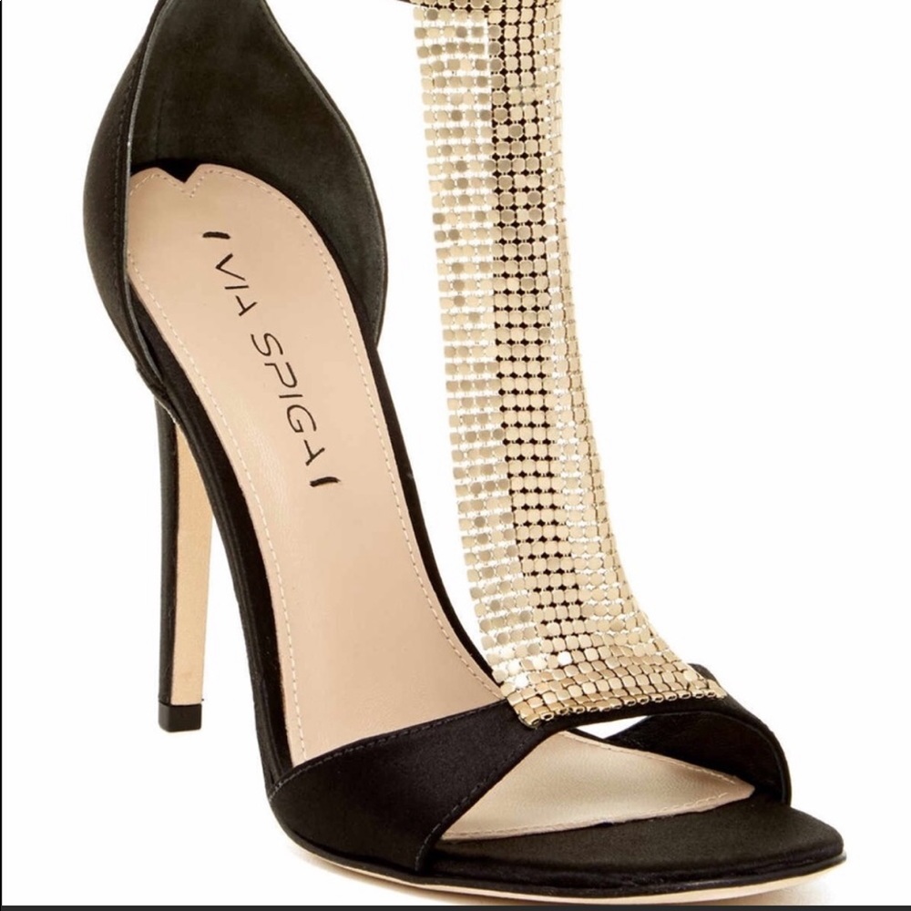 Via Spiga Black and Gold stilettos
